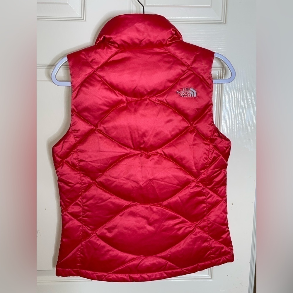 The North Face Women's Aconcagua Vest II Shiny RED - SIZE Small​​​​​​​​​​​​​ - Picture 6 of 11